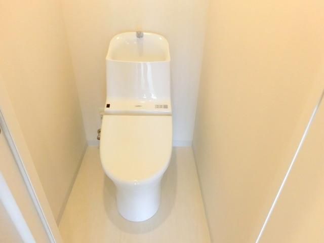 トイレ　★ウォシュレット付トイレです★