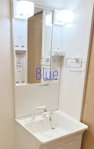 洗面設備　同仕様