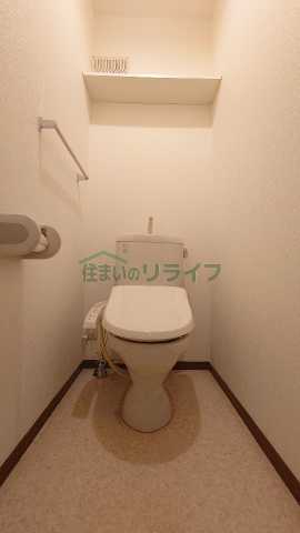 トイレ　別部屋のお写真です