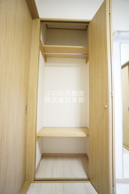 収納　奥行のある収納付です！増えがちな荷物をもスッキリ収納できます