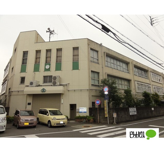小学校　和歌山市立高松小学校（小学校）まで289m