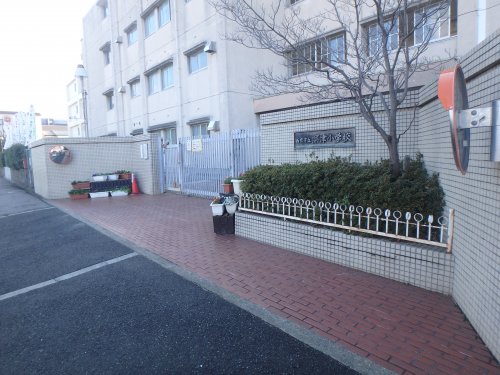 小学校　西宮市立深津小学校（小学校）まで881m
