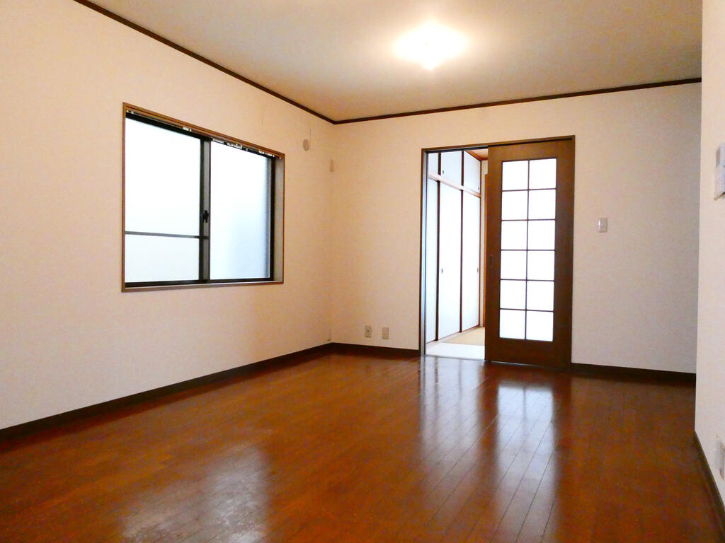 4SLDK Apartment in Nada-ku, Kobe, Hyogo — photo 3 of 3