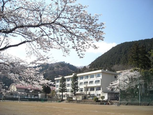 その他　八王子市立恩方中学校（その他）まで1540m
