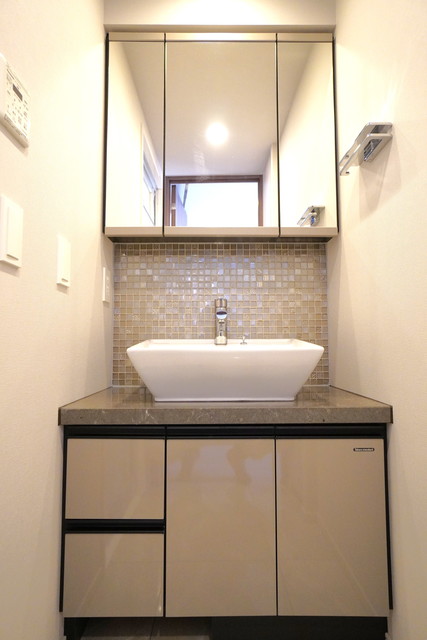 洗面設備　※写真は同タイプ住戸です。