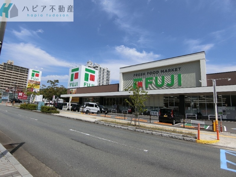 スーパー　フジ桜馬場店（スーパー）まで474m