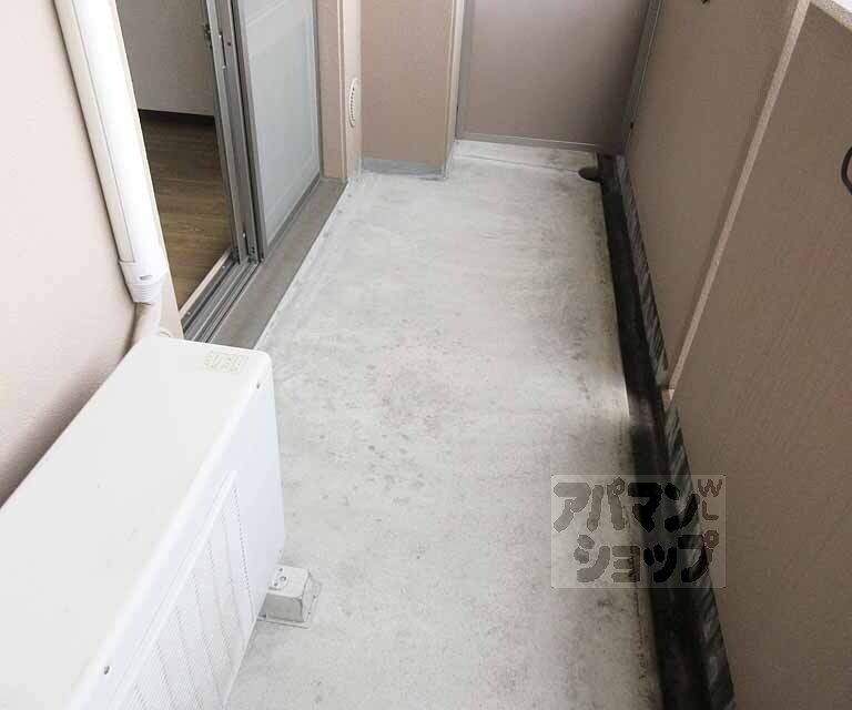 バルコニー　南向きのベランダです。