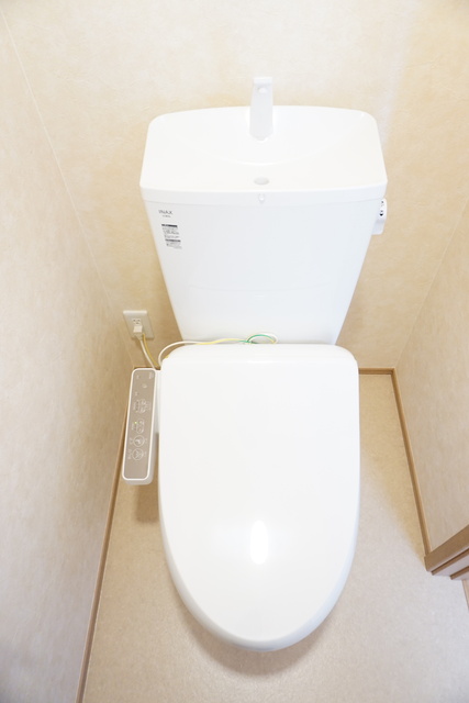 トイレ　トイレは洗浄便座です★