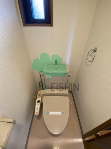 トイレ　清潔感のあるトイレです。