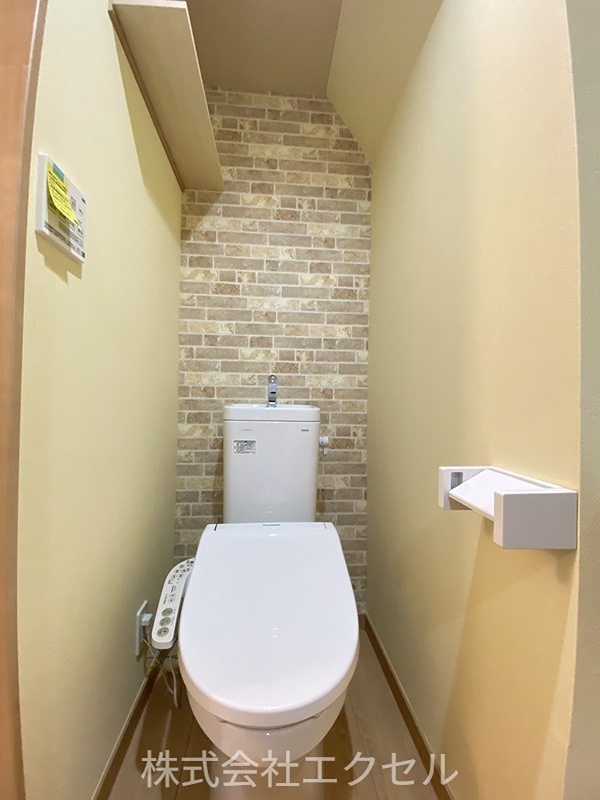ＪＲ横浜線 淵野辺駅 徒歩11分 2階建 築5年のトイレ写真