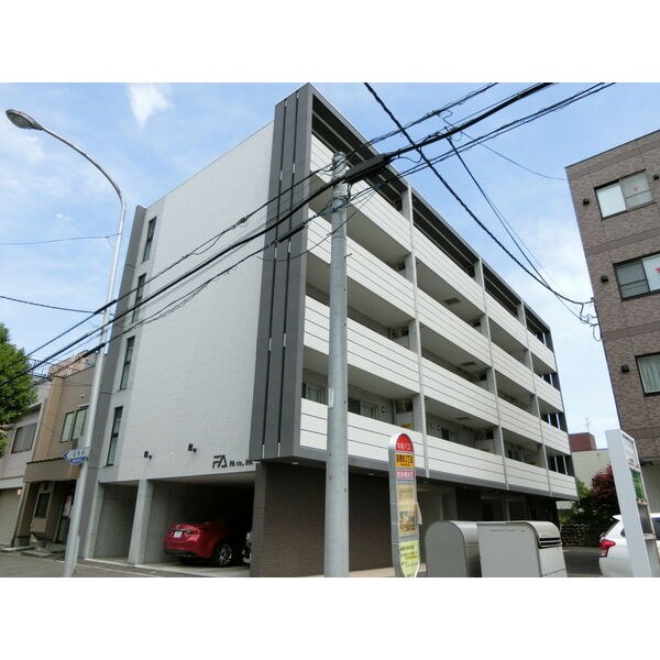 ＪＲ函館本線 苗穂駅 徒歩12分 築8年