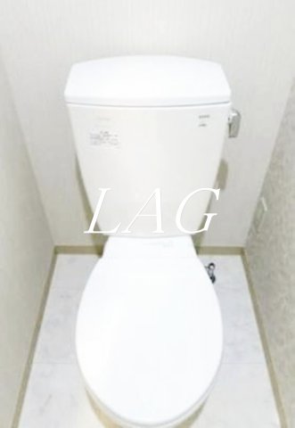 都営浅草線 本所吾妻橋駅 徒歩10分 7階建 築19年のトイレ写真