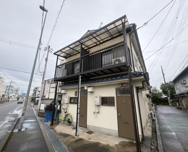 亀井町2丁目貸家