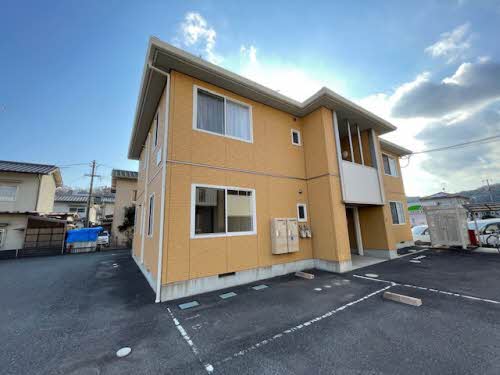 River Court II棟の外観写真