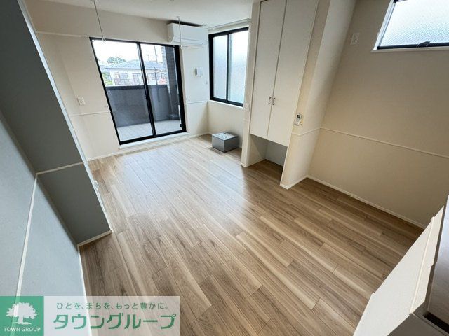 ブルーライン 中田駅 徒歩1分 2階建 築1年の居間写真