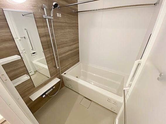 ザ・パークハビオ新御徒町の風呂写真