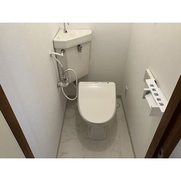 トイレ　ゆったりとした空間のトイレです