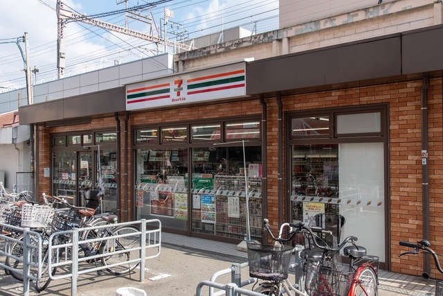コンビニ　セブンイレブンハートインJR寺田町駅北口店（コンビニ）まで582m