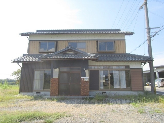 近江鉄道本線 朝日大塚駅 徒歩38分 築32年