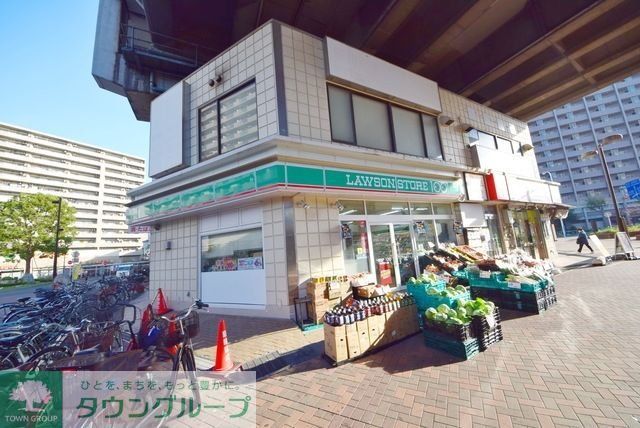 コンビニ　ローソンストア100北赤羽駅前店（コンビニ）まで353m