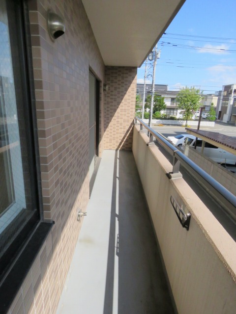 地下鉄東豊線 環状通東駅 徒歩10分 4階建 築27年の内装写真