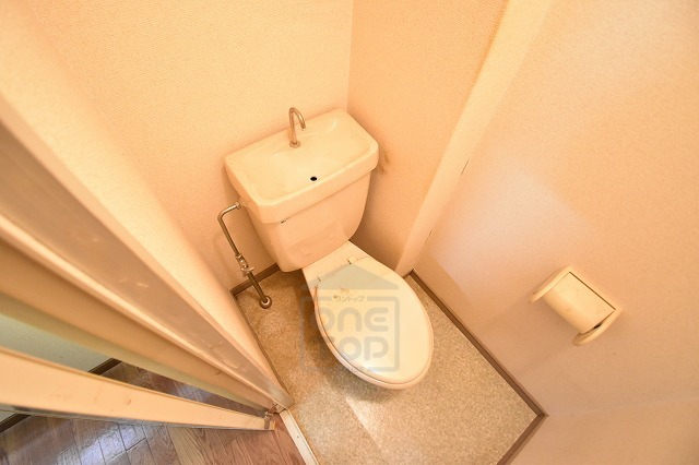 メゾン南千里のトイレ写真