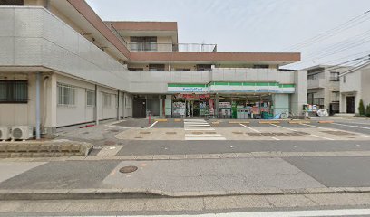 コンビニ　ファミリーマート 専大松戸高校前店（コンビニ）まで1197m