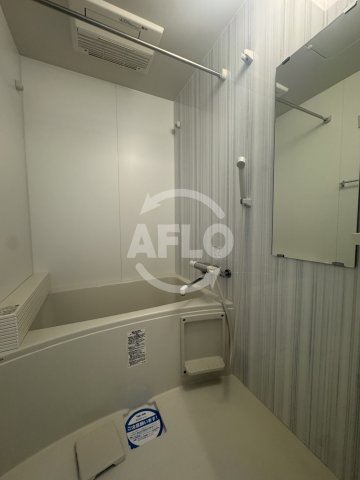 バス・シャワールーム　S-RESIDENCE新大阪Garden　浴室