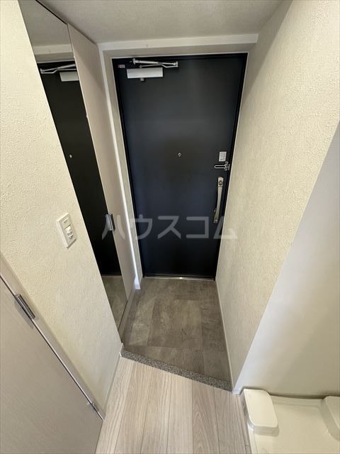 プレサンス西淡路レジェーロの玄関写真
