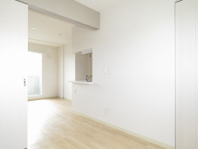 その他部屋・スペース　同タイプ内観です