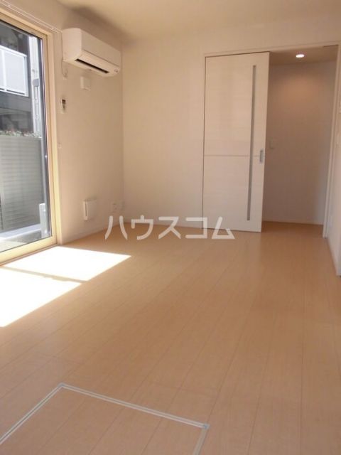 ガーネットブライトの居間写真