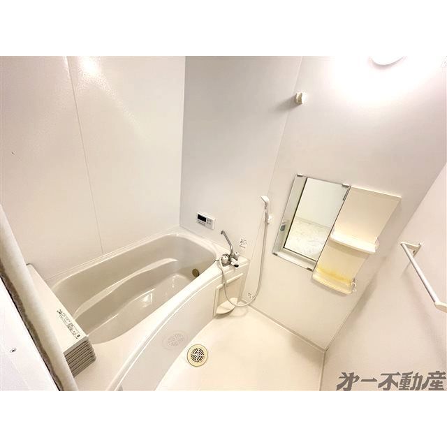 バス・シャワールーム　バス