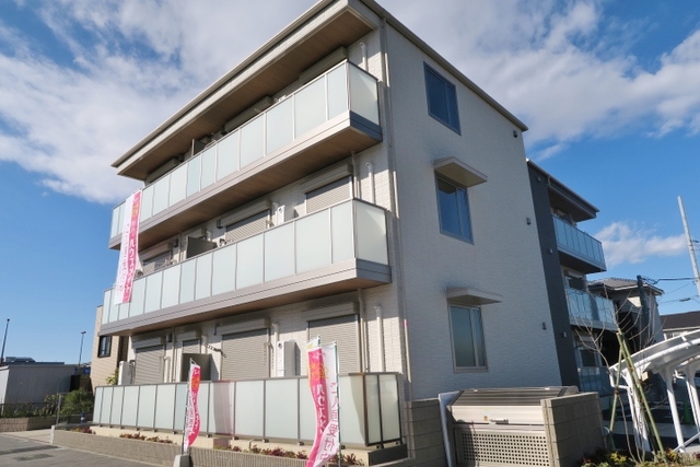 建物外観　サクラーレ