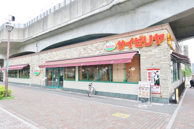 飲食店　サイゼリヤ　越谷レイクタウン駅前店（飲食店）まで900m