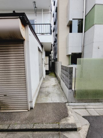 横山ビルの外観写真