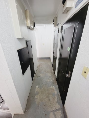 横山ビルの外観写真