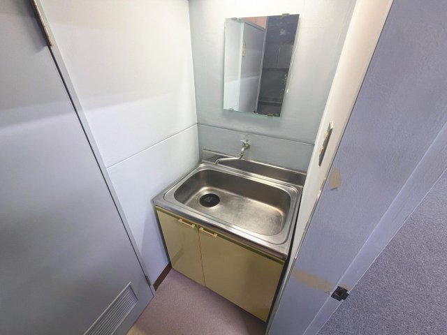 第二西村ビルの内装写真
