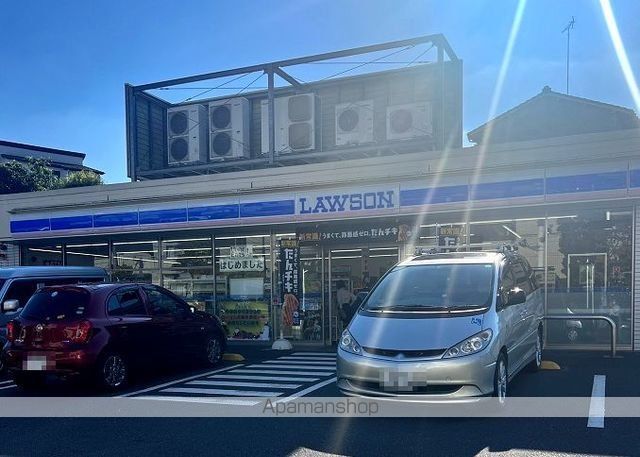 コンビニ　ローソン（コンビニ）まで500m