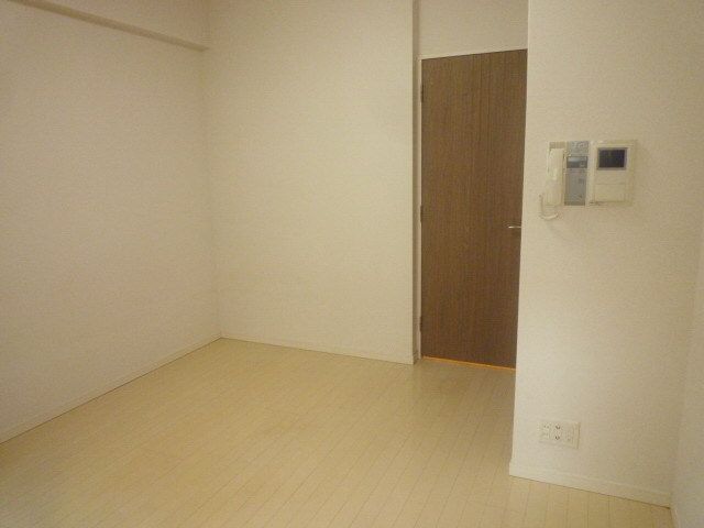 その他部屋・スペース　★明るい洋室★