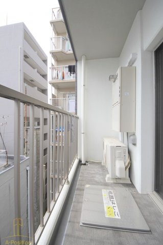 地下鉄千日前線 西長堀駅 徒歩3分 11階建 築14年の内装写真