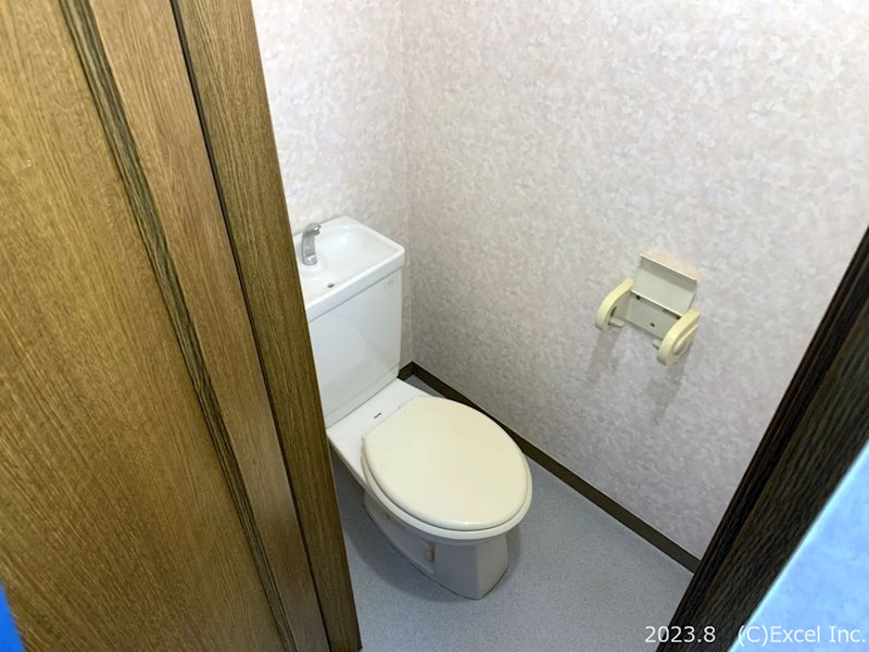 ＪＲ八高線 小宮駅 徒歩6分 2階建 築31年のトイレ写真