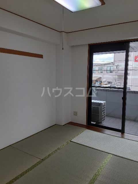 ヴィラKMの内装写真