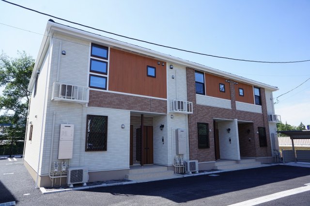 建物外観　落ち着いた雰囲気の外観です