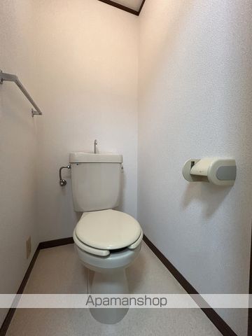 ジョイフルのトイレ写真