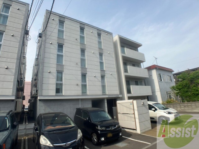 建物外観　札幌市北区北３２条西「ＣＬＡＳＳＥＮ３２」