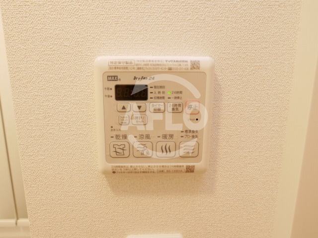 その他設備　プレサンス堺筋本町駅前シェル　浴室乾燥機能