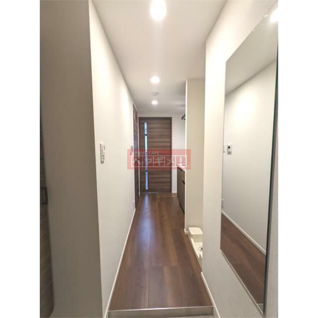 玄関　同建物参考写真