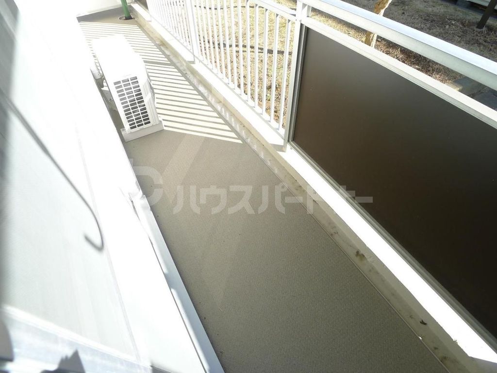 バルコニー　※別号棟参考写真※