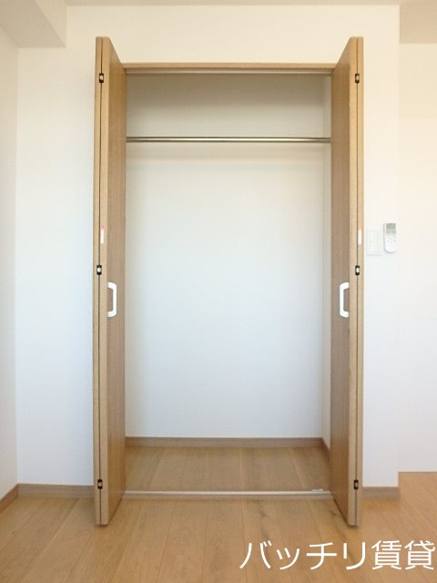 収納　別号室タイプの為、現状を優先いたします