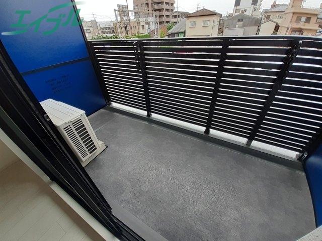 バルコニー　同物件別室の画像です